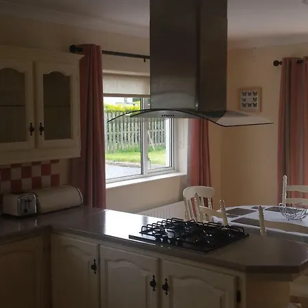 Holiday home Cloonboo With Tours Sleeps 12