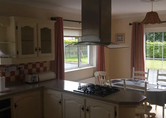 度假居 Cloonboo Lodge 9 Beds Sleeps 12