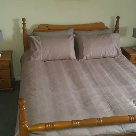 Hébergement de vacances Cloonboo Lodge 9 Beds Sleeps 12 *