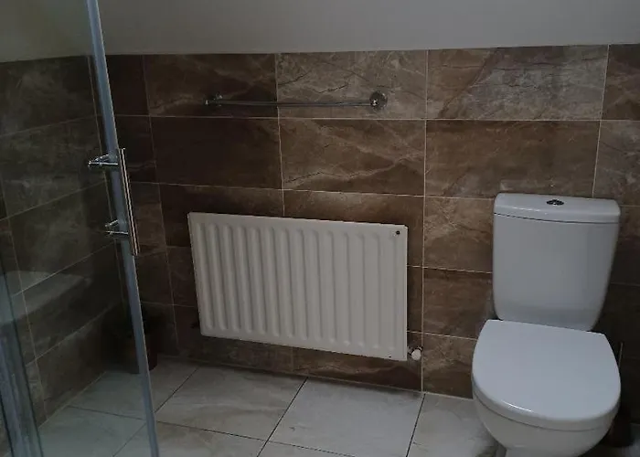 Prázdninový dům Cloonboo 9 Beds Sleeps 12