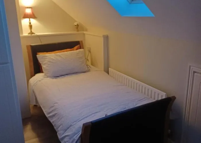 Cloonboo 9 Beds Sleeps 12 Prázdninový dům *